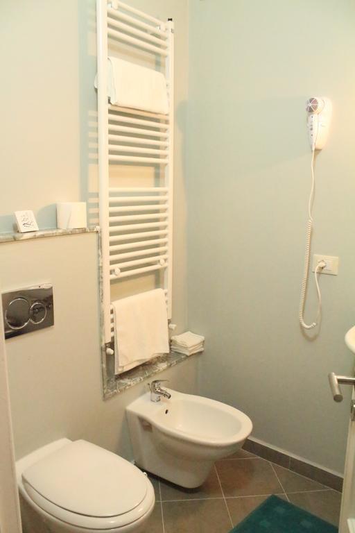 L'Iris B&B Lucca Phòng bức ảnh
